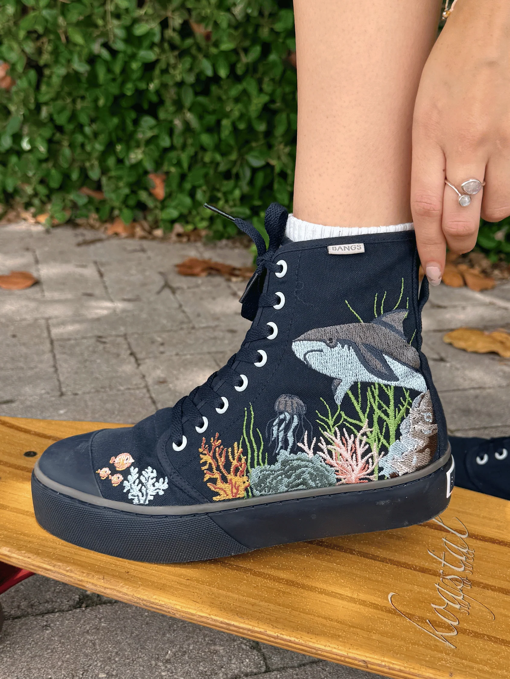 Coral Explorer Platform High Top
